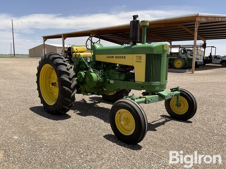 1959-john-deere-730-image-3