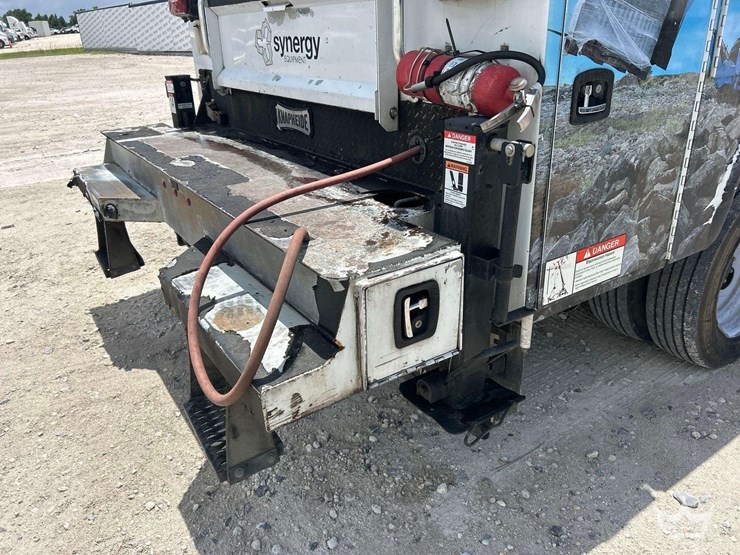 2019-ford-f550-image-23