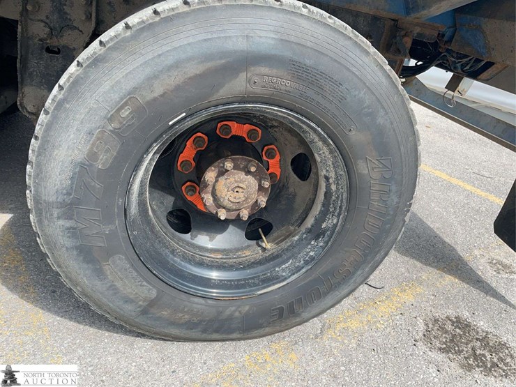 2018-mack-lr633-t/a-refuse-truck-image-19