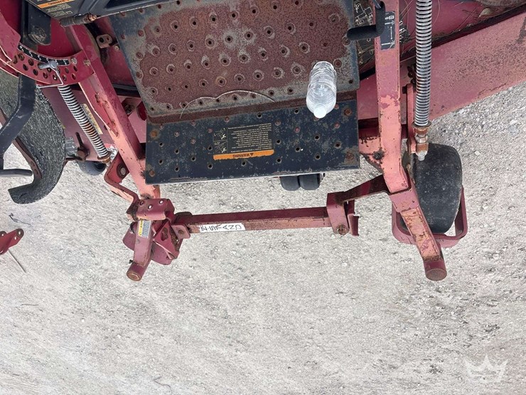 2005-toro-z-master-72in.-zero-turn-commercial-mower-image-12