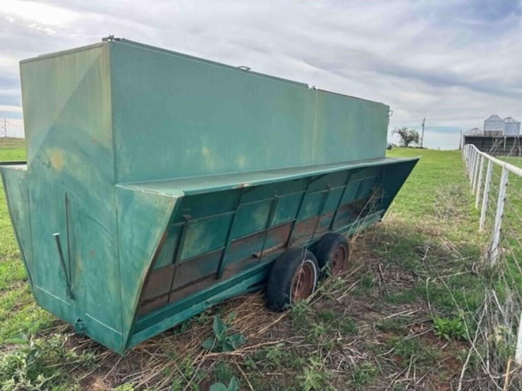 16'-oklahoma-pride-portable-feeder-image-4