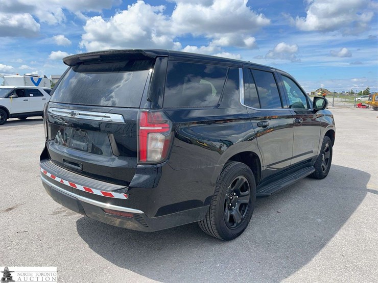 2021-chevrolet-tahoe-image-5