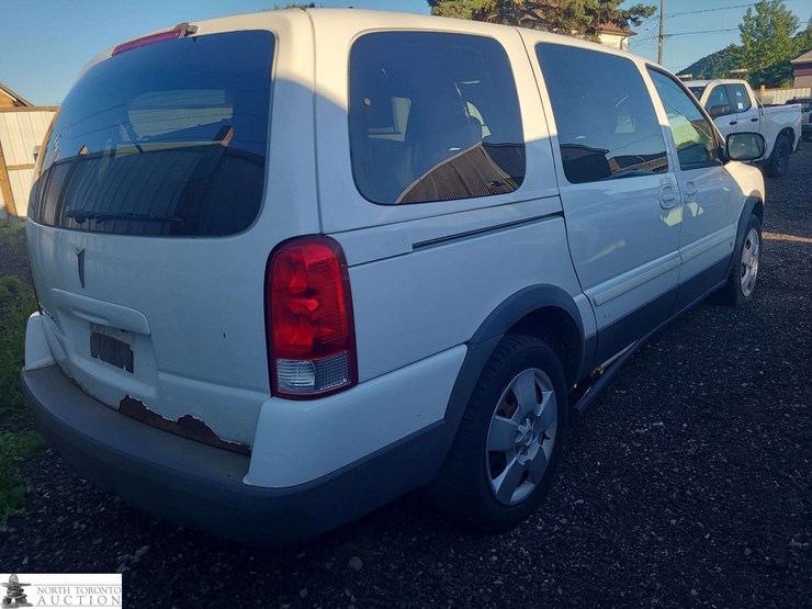 2007-pontiac-montana-image-4