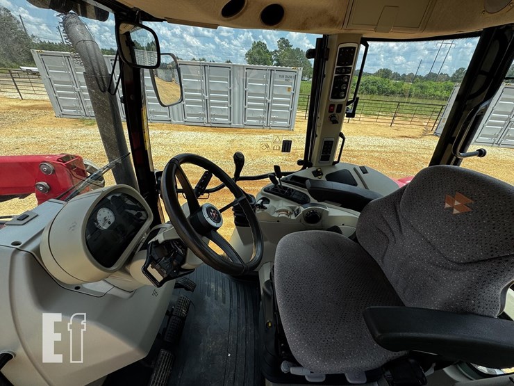 2015-massey-ferguson-5613-image-9