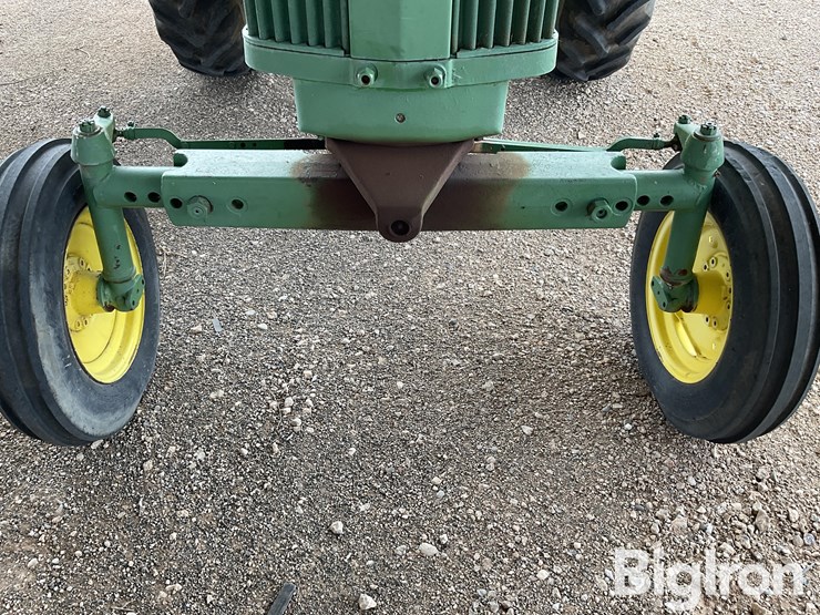 1958-john-deere-720-image-9