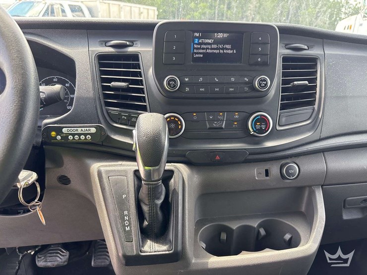 2020-ford-transit-image-16