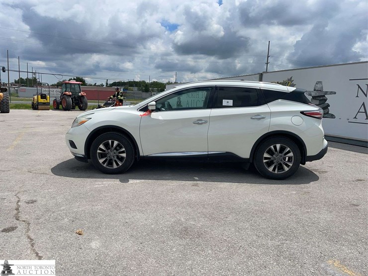 2016-nissan-murano-image-8