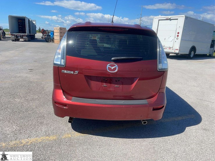 2009-mazda-mazda5-image-6