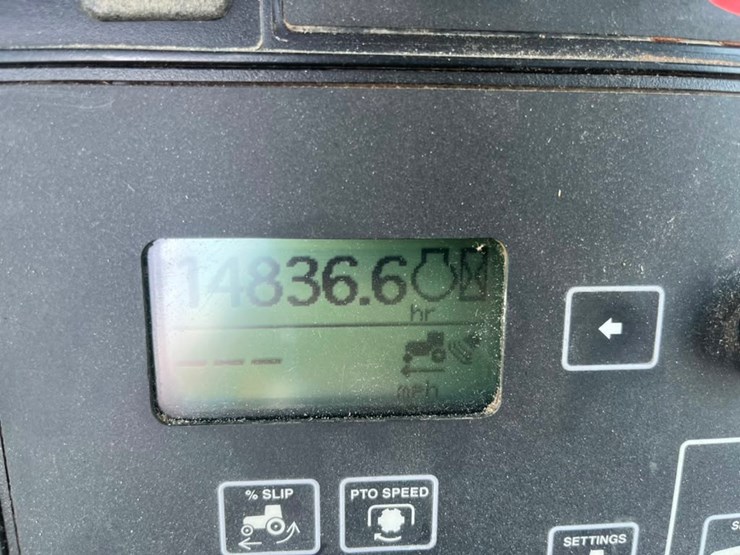 john-deere-8330-image-34