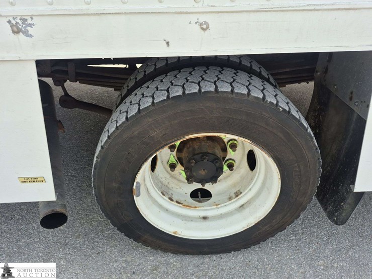 2006-chevrolet-kodiak-c5500-image-34