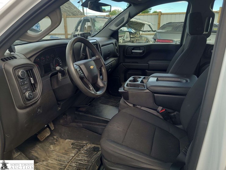 2021-chevrolet-silverado-1500-image-10