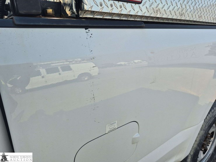 2017-ford-f350-image-24