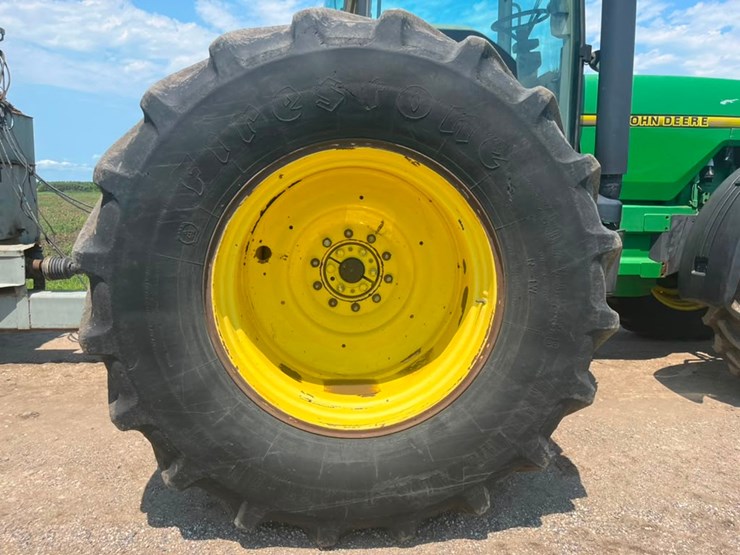 john-deere-8400-image-31