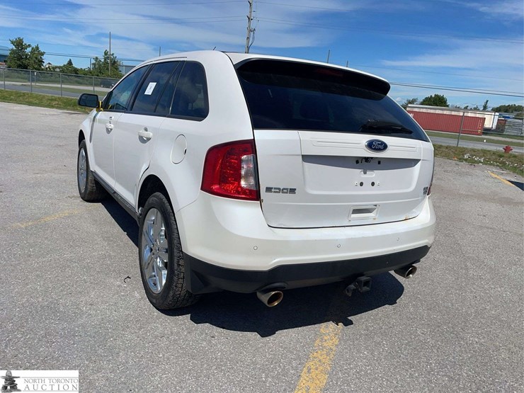 2013-ford-edge-image-7