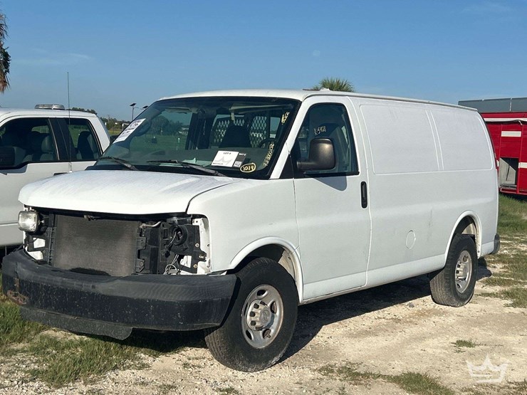 2007-chevrolet-express-2500-image-1