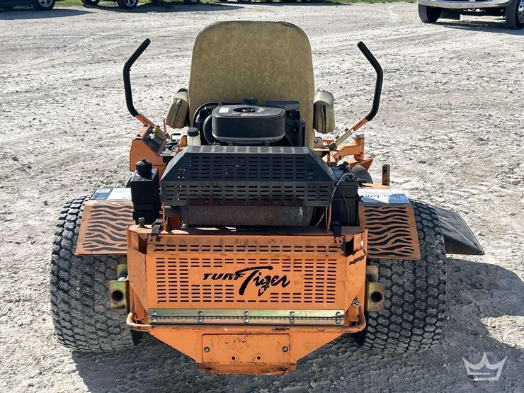 2002-scag-turf-tiger-61in.-zero-turn-commercial-mower-image-36