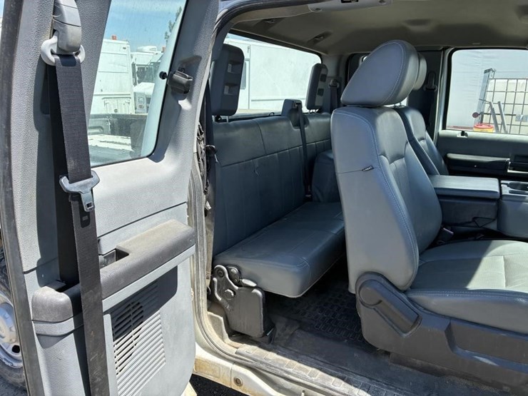 2011-ford-f250-image-12