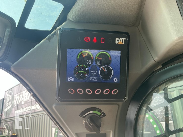 2019-caterpillar-272d2-xhp-image-13