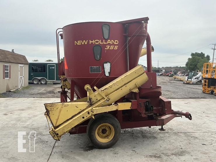 new-holland-355-image-5
