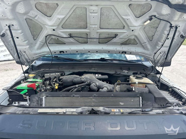 2015-ford-f550-image-10