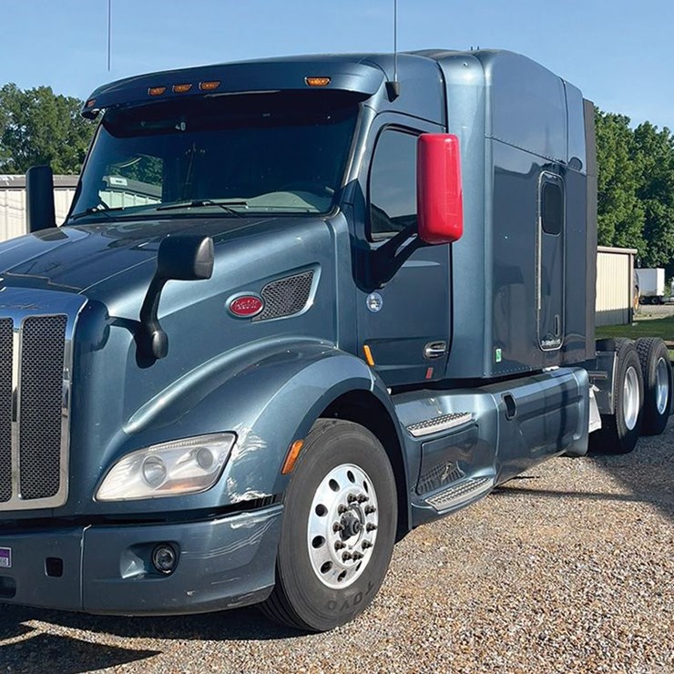 2019 PETERBILT 579