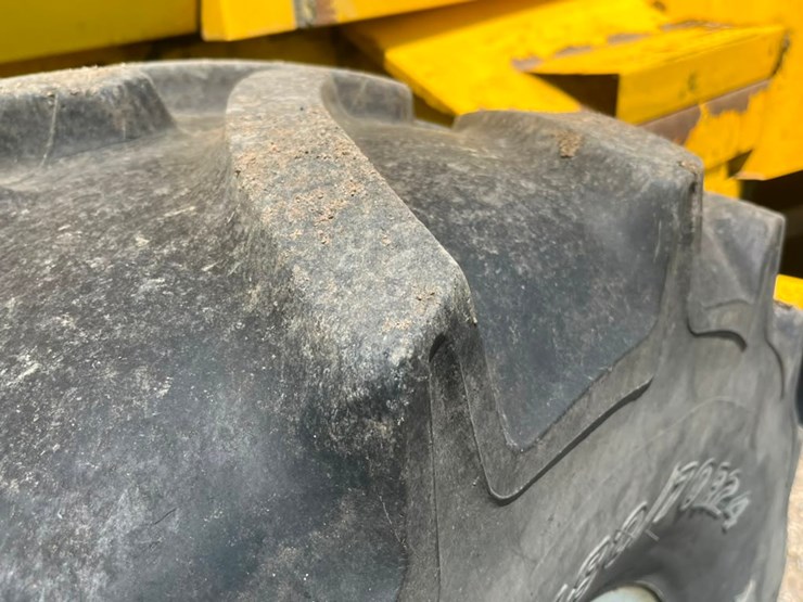 new-holland-fx60-image-33