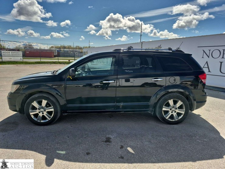 2010-dodge-journey-image-8