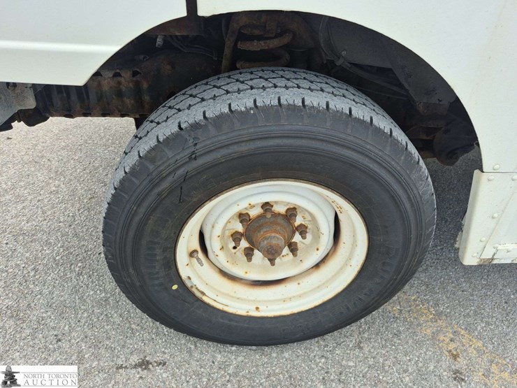 2009-ford-e-series-s/a-step-van-image-26