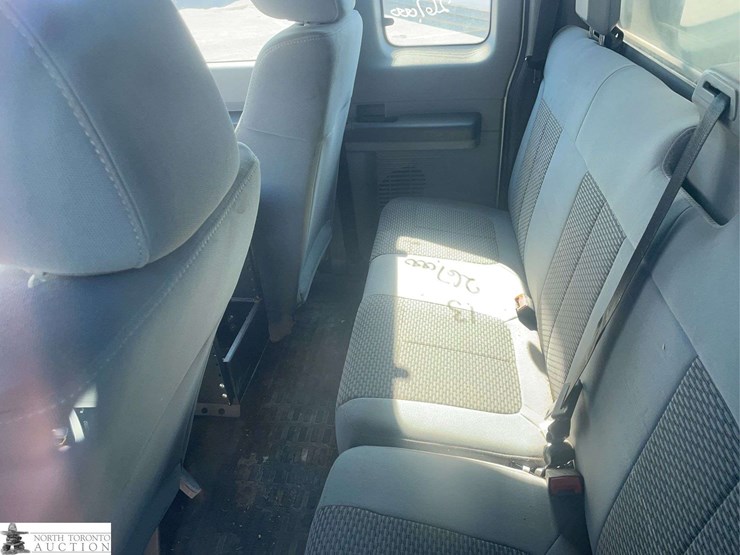 2013-ford-f250-image-18
