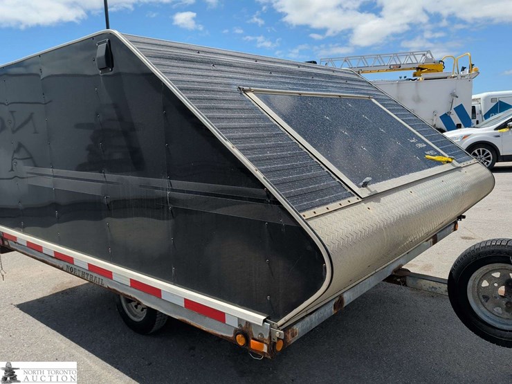 2013-l&b-moore-s/a-enclosed-trailer-image-7