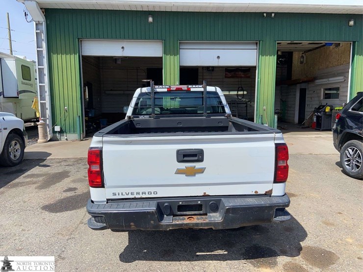 2015-chevrolet-silverado-1500-image-5