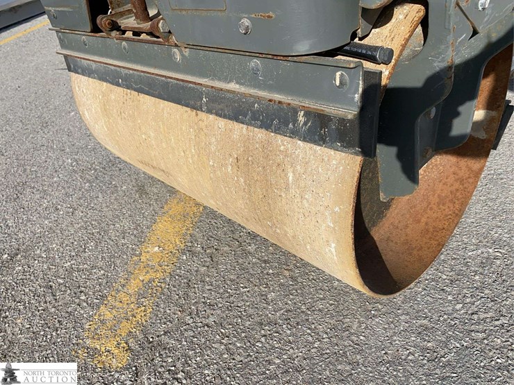 2010-wacker-neuson-rd12a-90-image-21