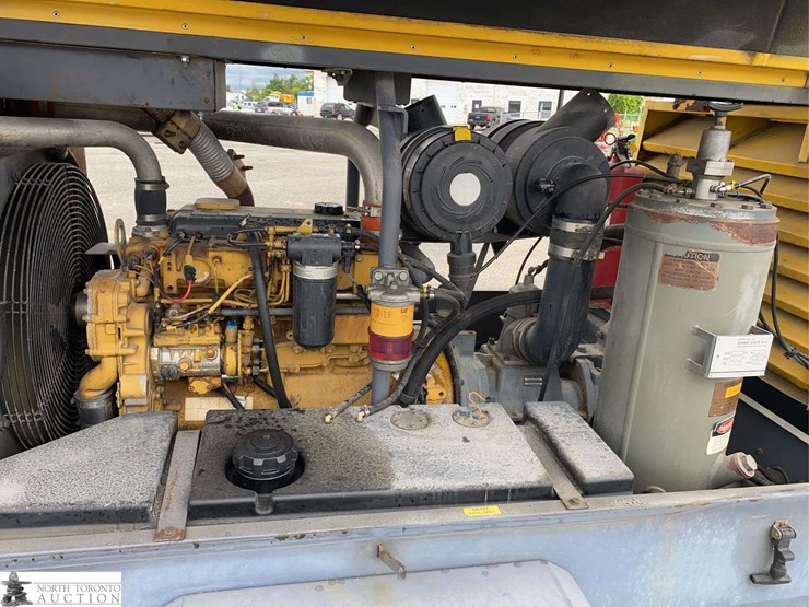 2012-atlas-copco-375-cfm-image-17