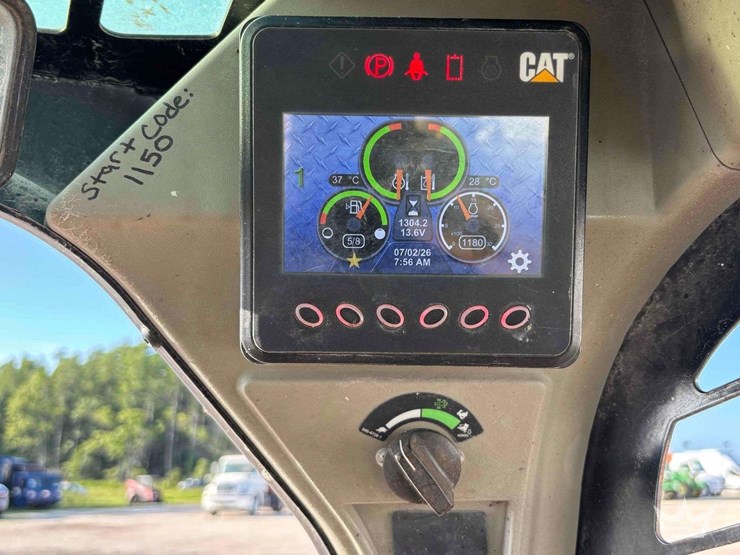 2021-caterpillar-259d3-image-24