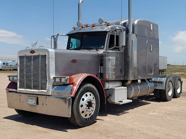 2006-peterbilt-379-image-1