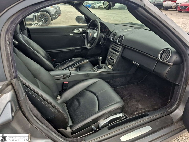 non-operable-2006-porsche-boxster-image-38