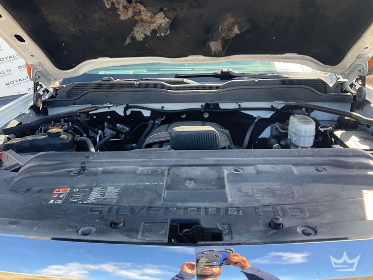2019-chevrolet-silverado-3500hd-image-14