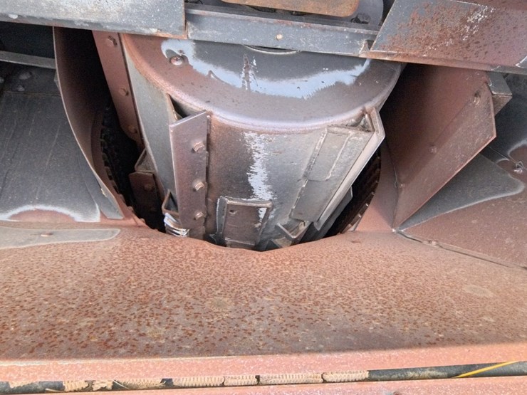 2012-massey-ferguson-9520-image-82