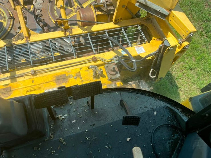 new-holland-fx60-image-29