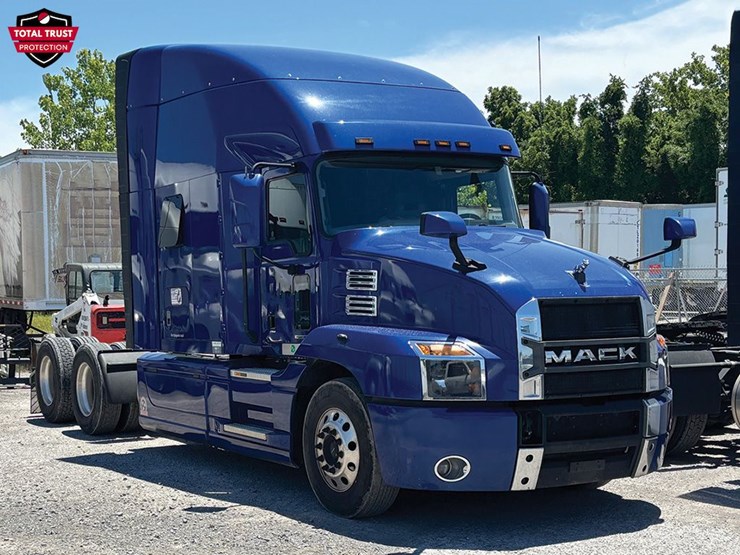 2022-mack-anthem-image-4