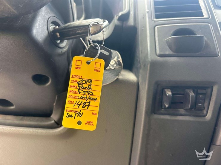 2019-ford-f550-image-38