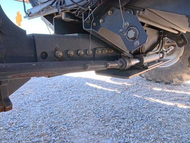 2012-massey-ferguson-9520-image-120