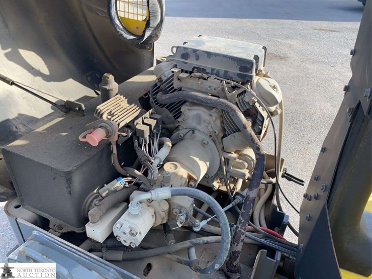 2010-wacker-neuson-rd12a-90-image-17
