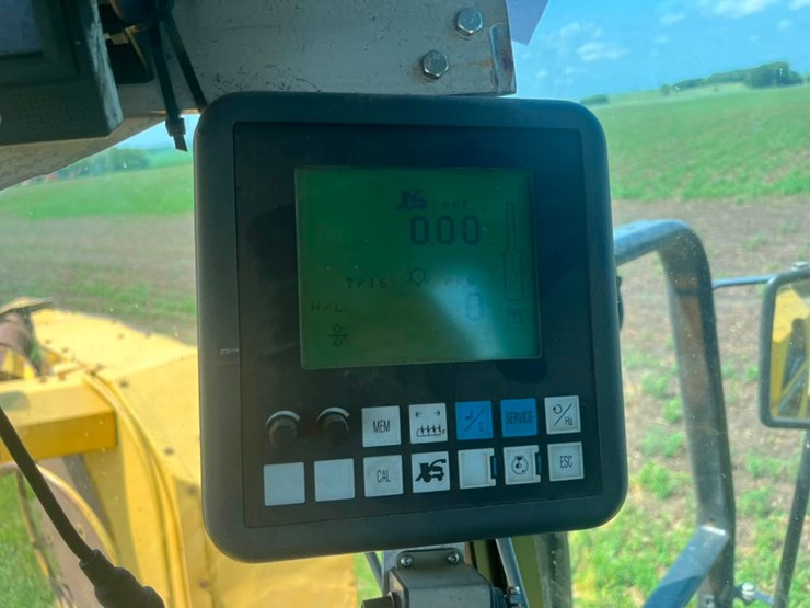 new-holland-fx60-image-25