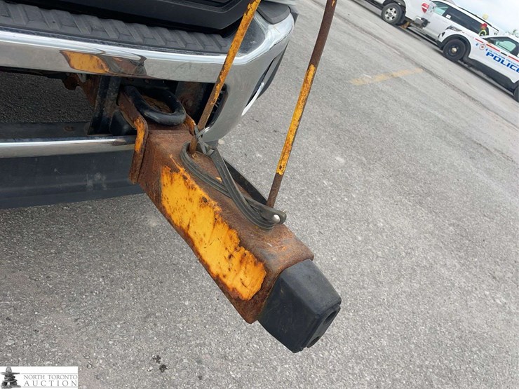 2012-ford-f550-image-28