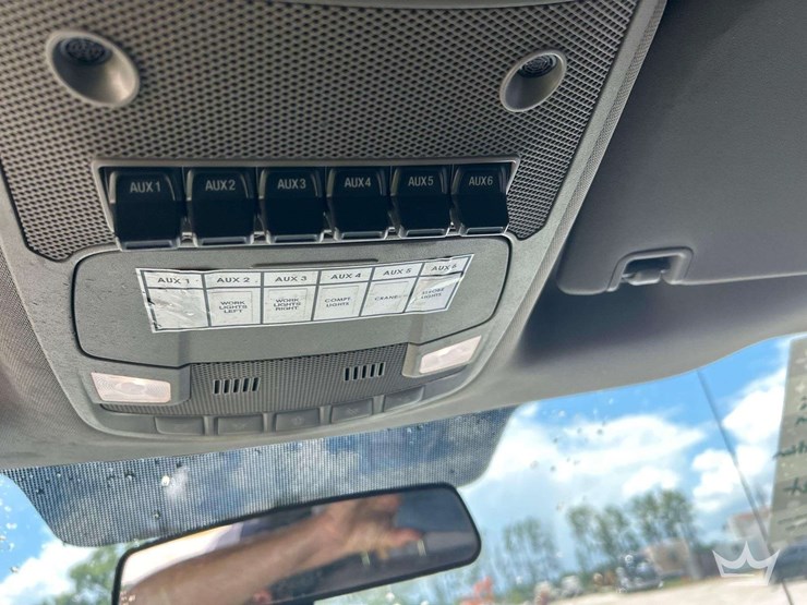 2019-ford-f550-image-16