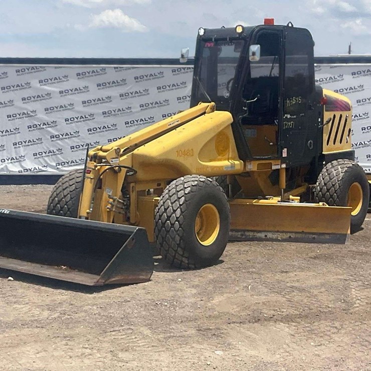 2018 MAULDIN M413XT