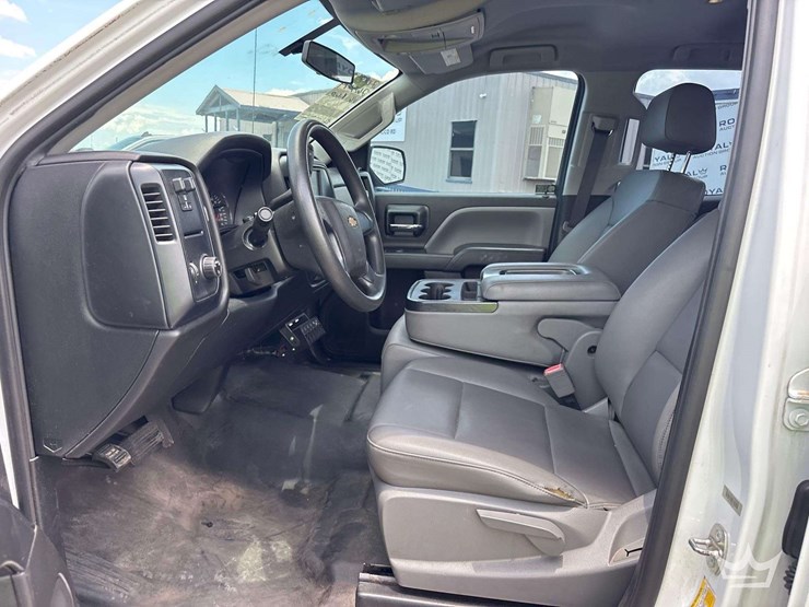 2018-chevrolet-silverado-1500-image-7