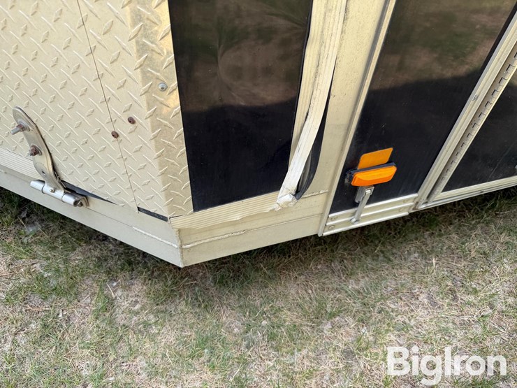 2012-polaris-28'-t/a-enclosed-trailer-image-18
