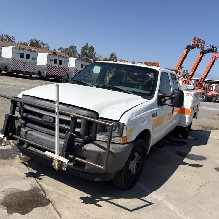 2002 FORD F350